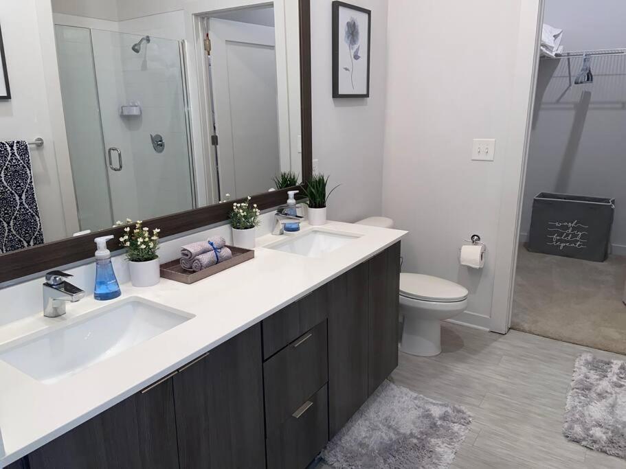 أتلانتا Comfy Midtown 1 Bdr W/ City View And Balcony. المظهر الخارجي الصورة